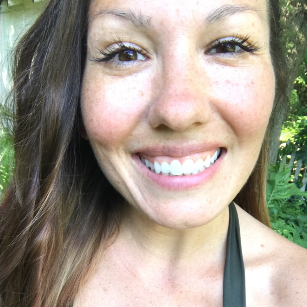 Meet your Posher, Stacy